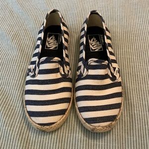 Vans slip on